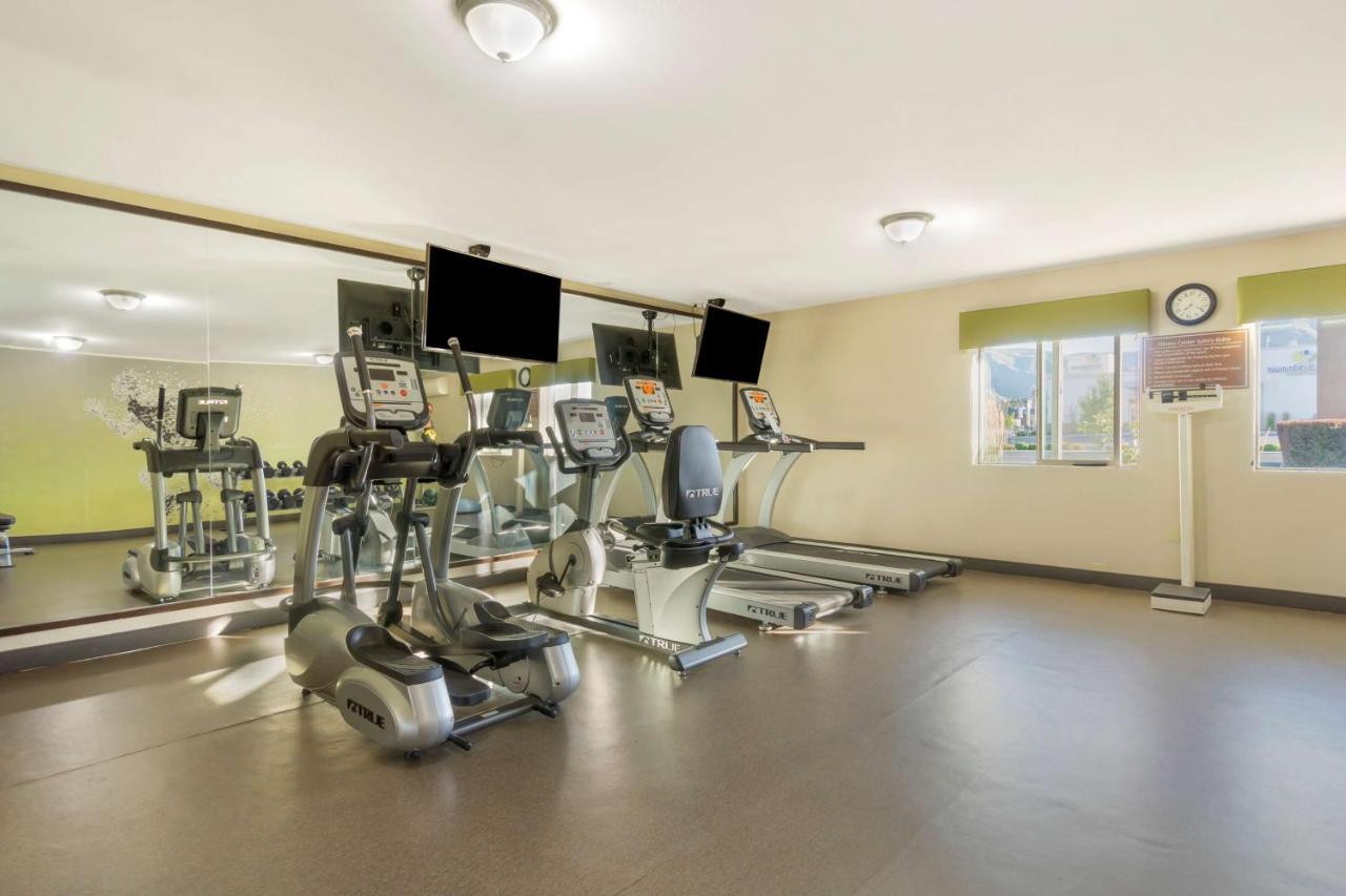 Best Western Plus Wenatchee Downtown Hotel Экстерьер фото