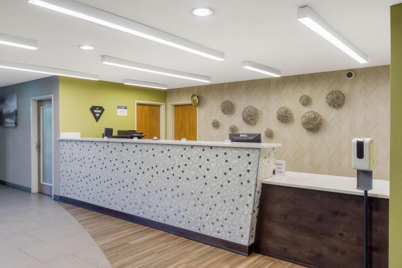 Best Western Plus Wenatchee Downtown Hotel Экстерьер фото